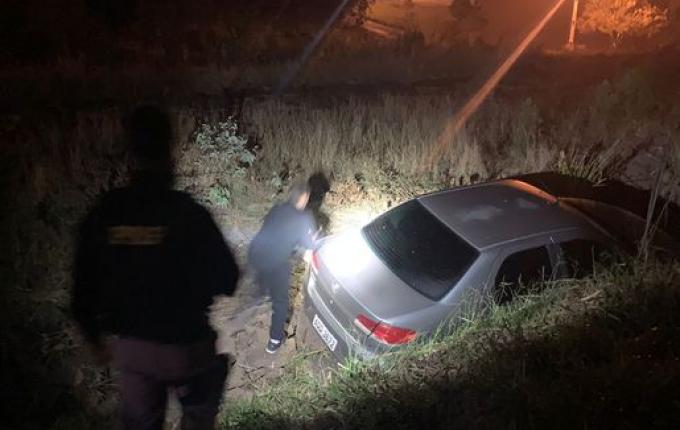 Falta de visibilidade causa saída de pista na BR-163 em SMOeste; Veja