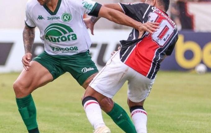 Joinville e Chapecoense ficam no empate e avançam para as quartas de final