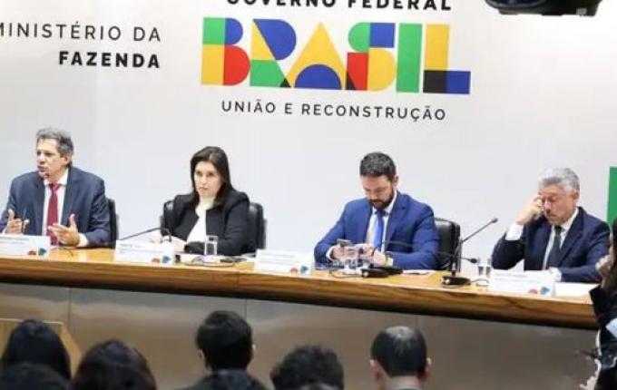 Governo Lula congela R$ 31,3 bilhões do Orçamento e anuncia aumento do IOF