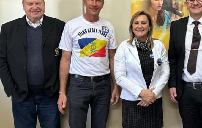 Debates na Atalaia encerram com confronto entre candidatos de Campo Erê