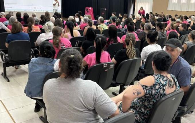 Saúde Pública promove evento alusivo ao outubro rosa em Campo Erê