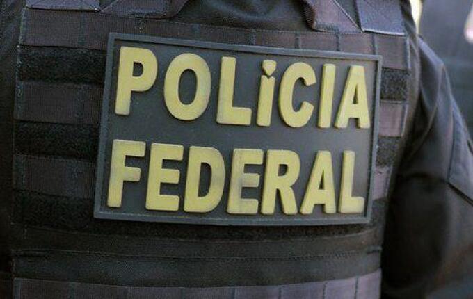 PF faz operação contra vazamento de dados da Receita Federal envolvendo autoridades