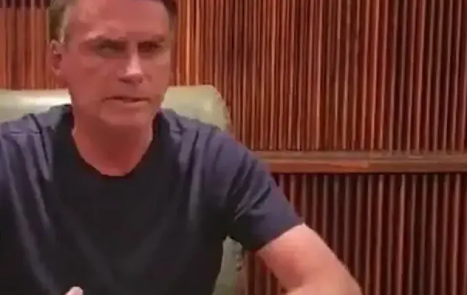 Em vídeo, Bolsonaro faz apelo para que grupos liberem as rodovias