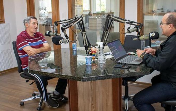 Retrato falado recebe pioneiro da Linha Pérola, Erotides Gayardo