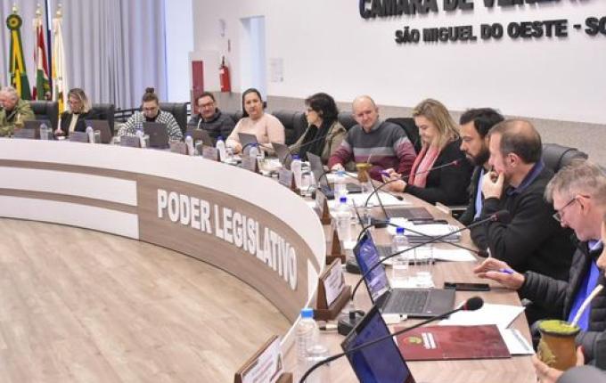 Câmara de São Miguel aprova “reforma administrativa” na estrutura do Poder Executivo