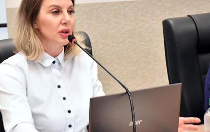 Vereadora propõe aquisição de visualizadores de veias por infravermelho em SMO