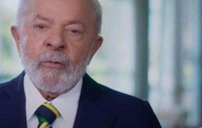 Em pronunciamento, Lula fala de democracia e união do Brasil