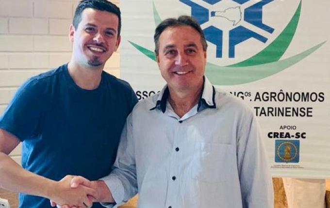 Engenheiro Agrônomo Elias Roque Kovalski é o novo presidente da AGROEC