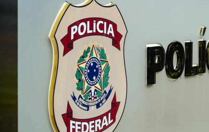PF faz buscas na Câmara em operação sobre desvio de emendas; deputado do PSB é alvo