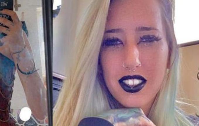 Britânica mata namorado e faz videochamada rindo para mostrar o corpo