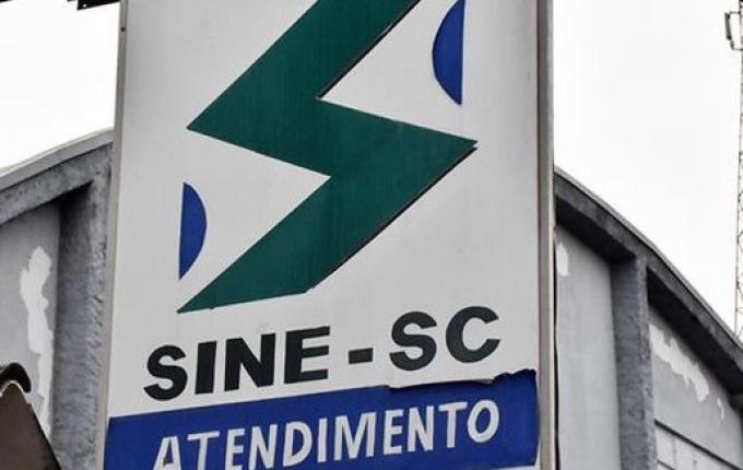 Frigorífico faz seleção em São Lourenço do Oeste pelo Balcão de Empregos