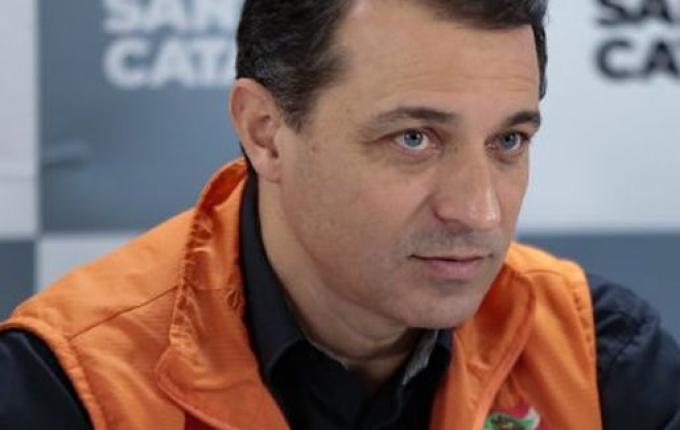 Governador reitera compromisso de frear avanço da doença em SC