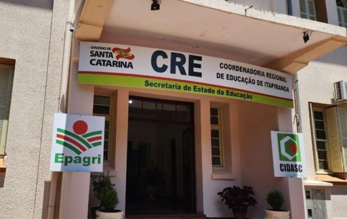 Estrangeiros procuram formas de validar estudos em Itapiranga