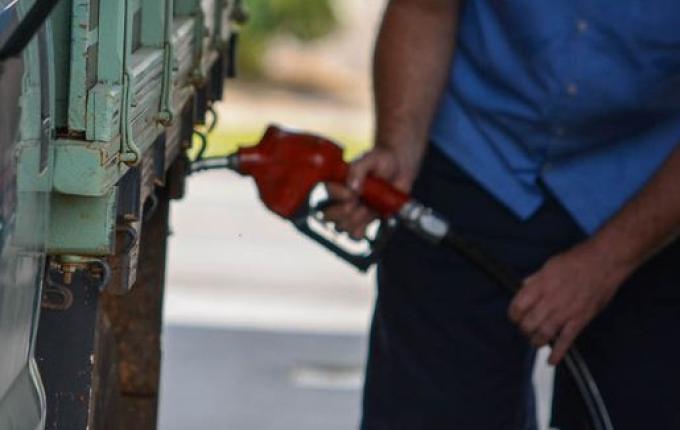 Redução do ICMS não representa queda na gasolina e luz; entenda