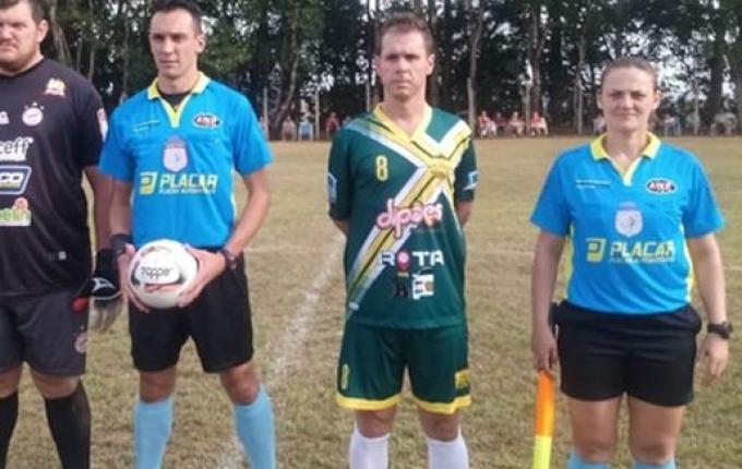 Fora de casa, Cometa vence o C.E. Aliança