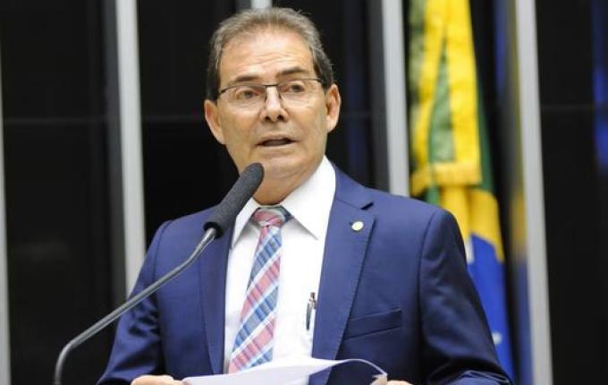 Relator da anistia aposta no diálogo com oposição para viabilizar votação