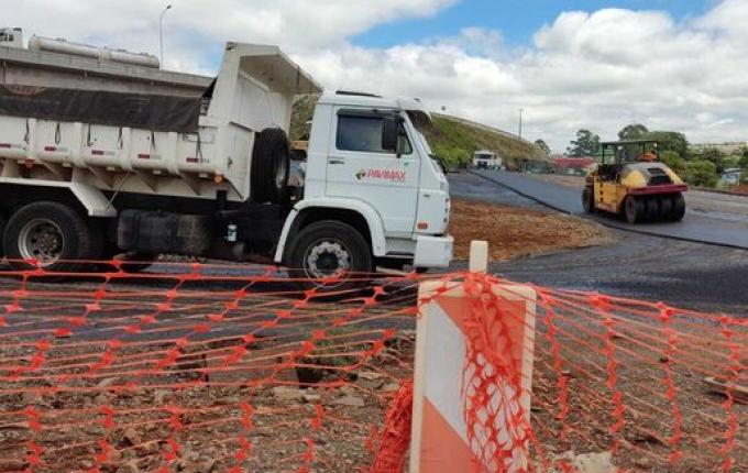 VÍDEO: nova empresa terceirizada realiza obras em São José do Cedro