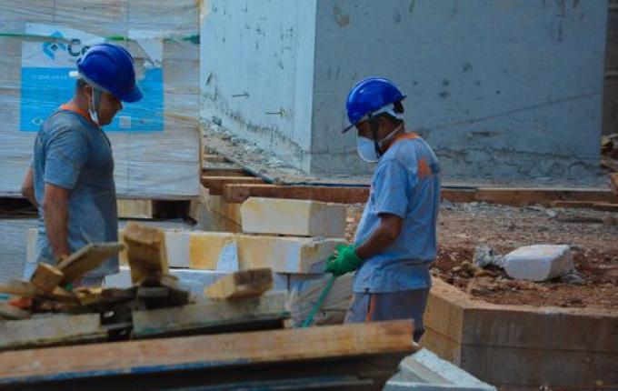 Estimativa do PIB da construção civil cresce pela segunda vez este ano