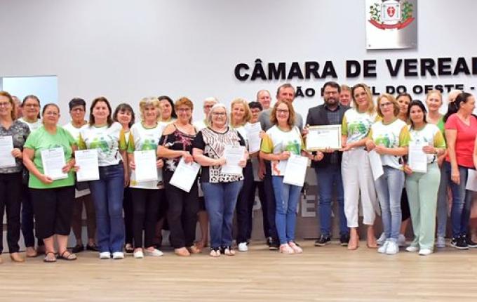 Câmara presta homenagem aos 25 anos da Pastoral da Criança em SMO