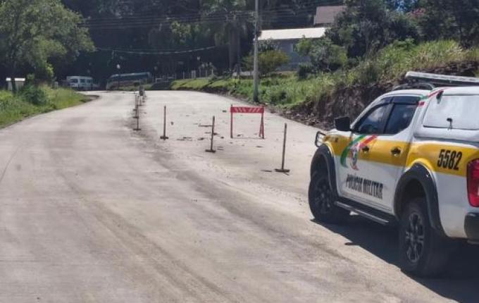 Interdição na SC-305 é transferida para sexta-feira, 16