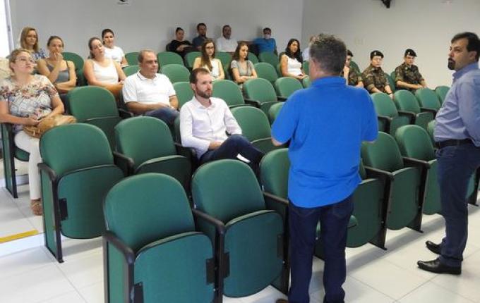 Infectologista recomenda formas de prevenção ao coronavírus