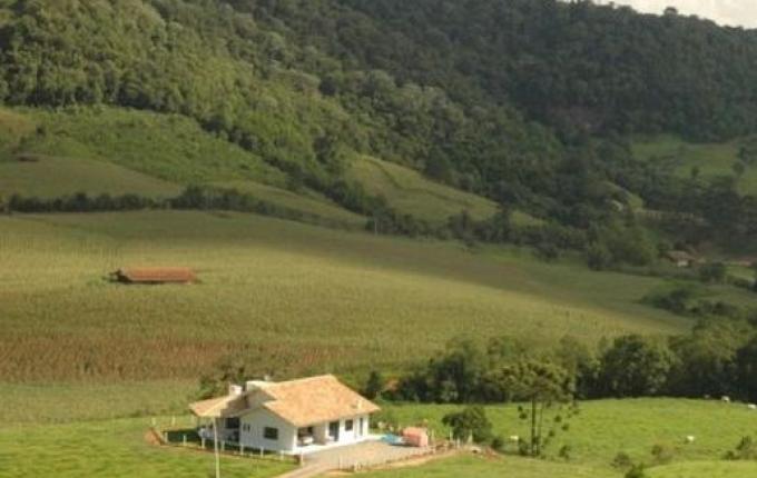 Quase 800 propriedades precisarão fazer a regularização fundiária em Barra Bonita