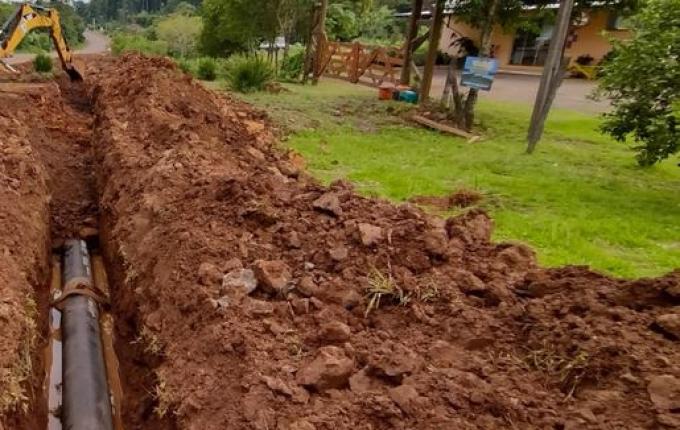 Adutora do Rio das Flores entra em operação e fortalece sistema hídrico em São Miguel do Oeste