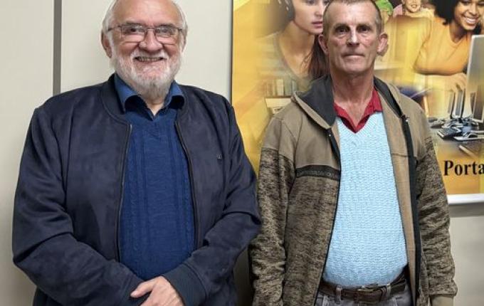 Candidatos a prefeito de Palma Sola estão ao vivo no debate na Atalaia