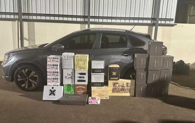 PM apreende mais de 240 garrafas de vinho estrangeiro em duas ocorrências em Dionísio Cerqueira