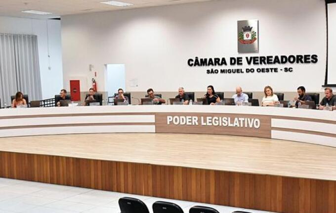 Câmara aprova lei que padroniza nomes de prolongamentos de ruas em São Miguel do Oeste