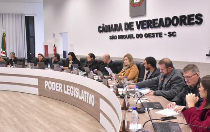 Vereadores aprovam projeto que autoriza prefeitura a financiar R$ 60 milhões