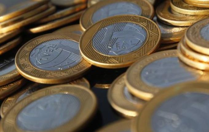 Poupança perde R$ 10 bilhões e tem segundo maior volume de saques para agosto