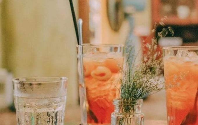 SC se prepara com antídoto após alerta por casos de intoxicação por metanol no país