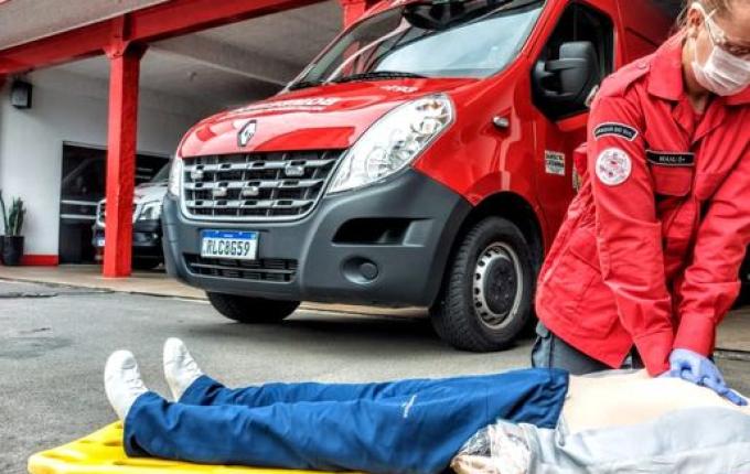 Corpo de Bombeiros oferece curso de primeiros socorros para profissionais da educação