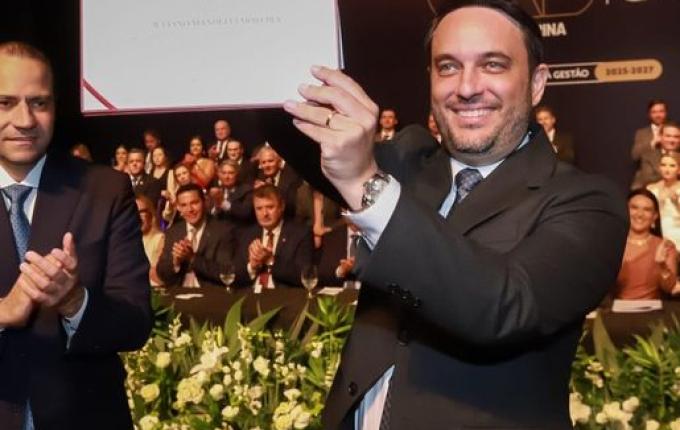 Juliano Mandelli toma posse como presidente da OAB de Santa Catarina