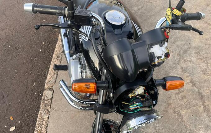 Queda de motocicleta deixa adolescente ferida em São Miguel do Oeste