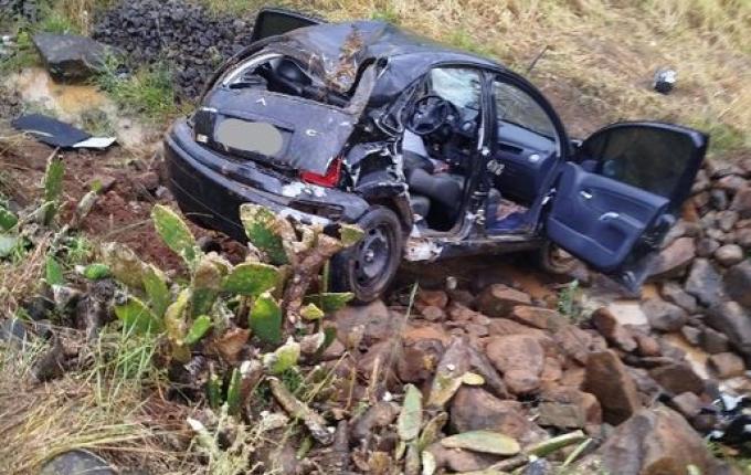 Homem fica ferido em capotamento em Iraceminha