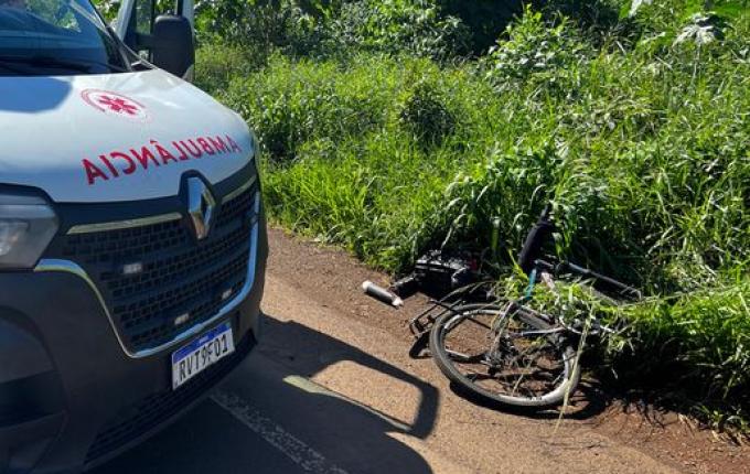 Ciclista fica gravemente ferida ao ser atingida por carro na SC-163