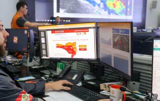 Santa Catarina lidera movimento inédito no Brasil com simulado de desastres naturais