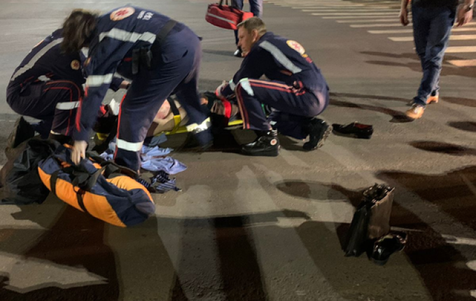 Pedestre é atropelado e condutor foge sem prestar socorro