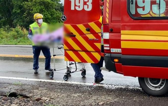 Bombeiros socorrem adolescente após acidente com makita em Bandeirante