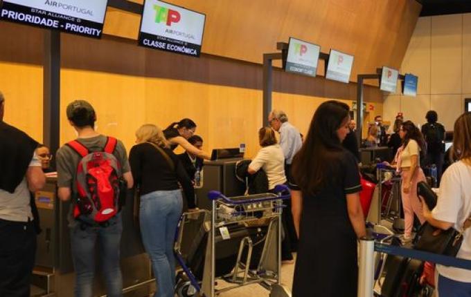 Aeroportos de SC registram aumento de 58% de passageiros internacionais em janeiro histórico
