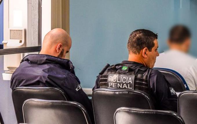 Justiça condena a 30 anos de prisão homem que matou companheira em SMOeste; Assista