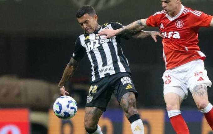 VÍDEO: Atlético-MG vence e Internacional vai parar no Z-4 do Brasileirão
