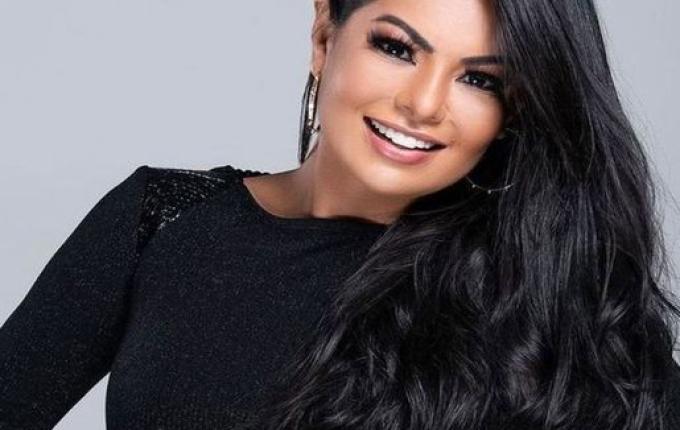 Paulinha Abelha, da Calcinha Preta, morre aos 43 anos