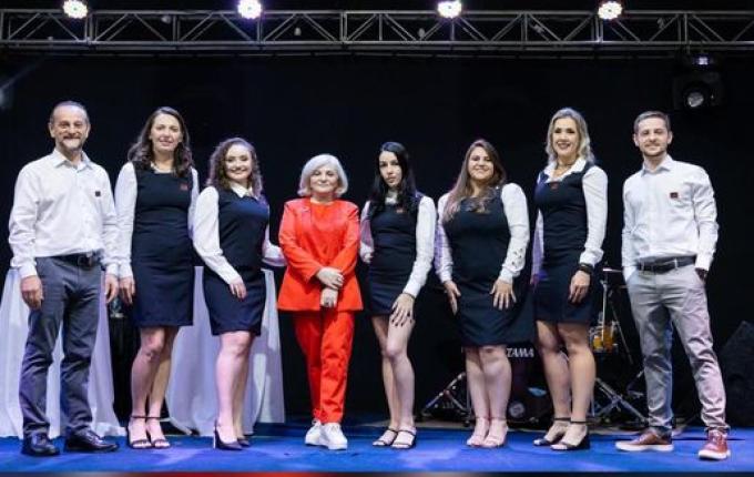 IMOBAL comemora o Dia do Trabalhador com jantar festivo e homenagens aos colaboradores