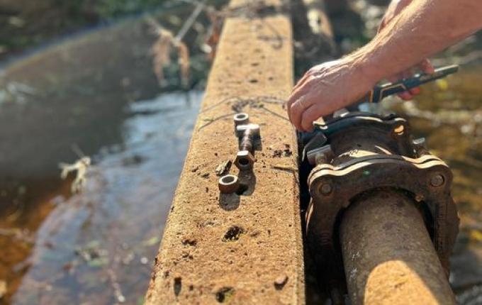 São José do Cedro: Deslocamento de adutora visa otimizar escoamento de água na rodovia