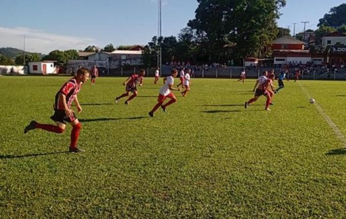 Cometa estreia com vitória no campeonato Taça Unsa Bier 2022
