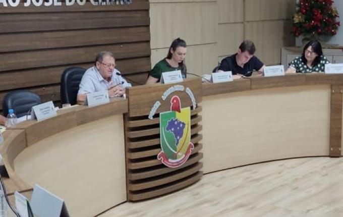 Câmara de Vereadores de SJCedro divulga início do recesso de fim de ano