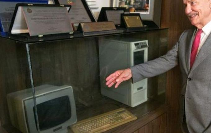 Desembargador de SC é considerado pai da urna eletrônica